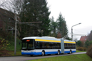 951_btf1_111208_300